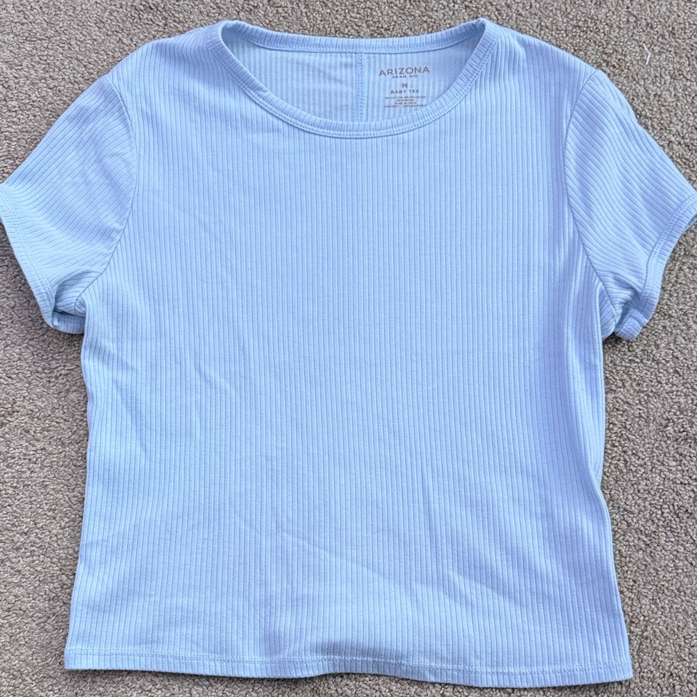 Arizona Jean Company Women's Sky Blue Short Sleeve Tee